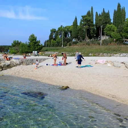 Pensionat Quadruple 13591i Rovinj